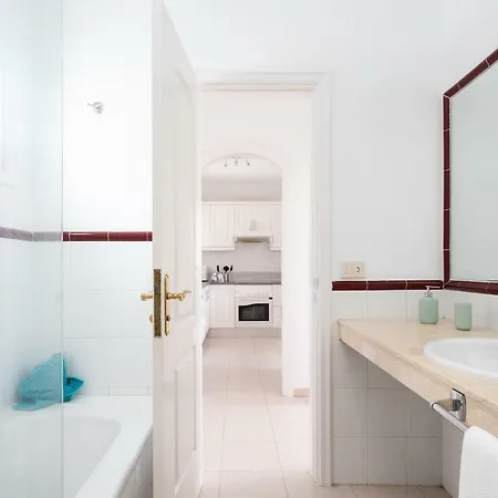 Апартаменты Home2book Amazing View Pool Adeje Адехе